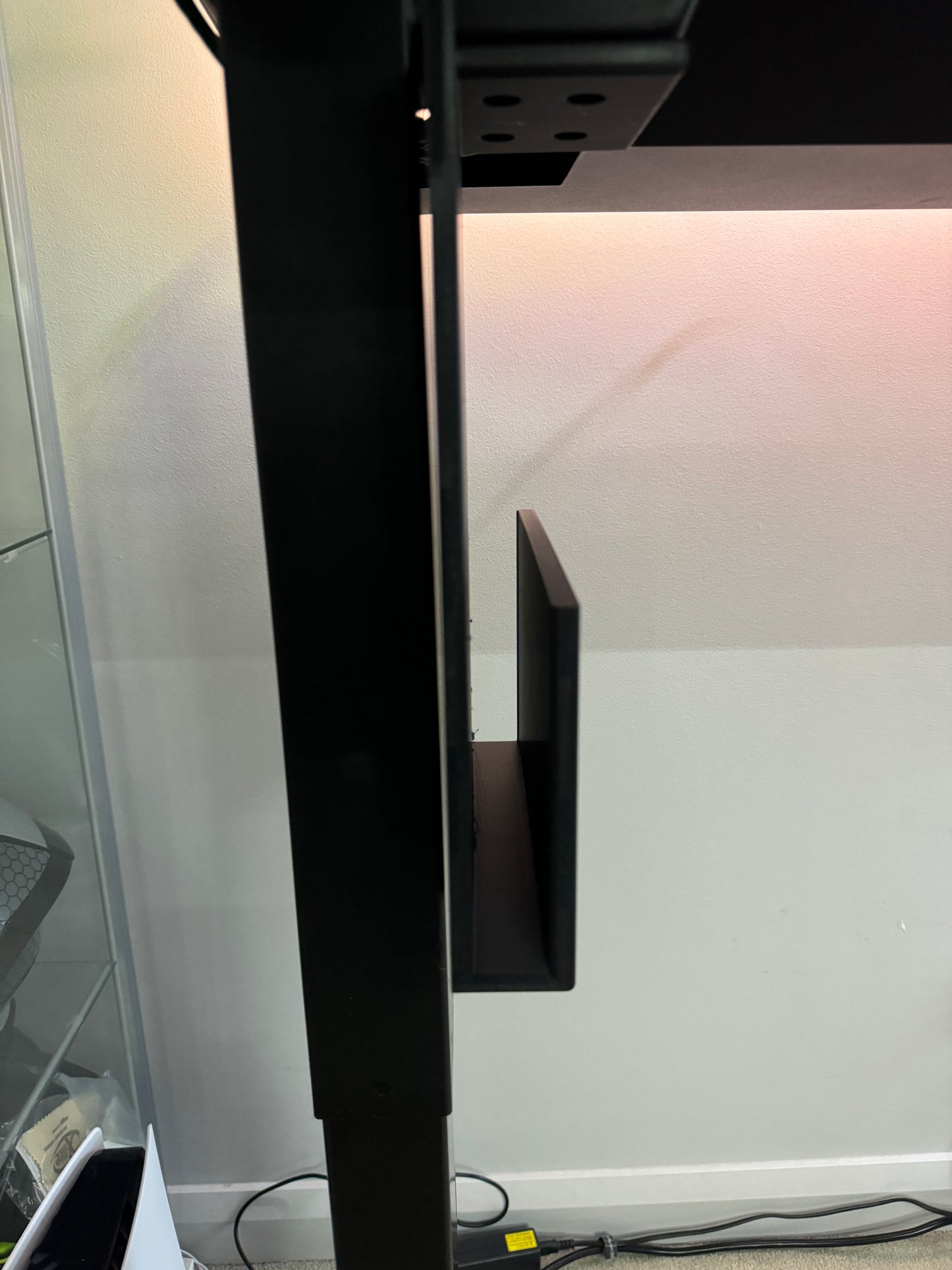 Laptop mount Secret Lab Magnus pro universal