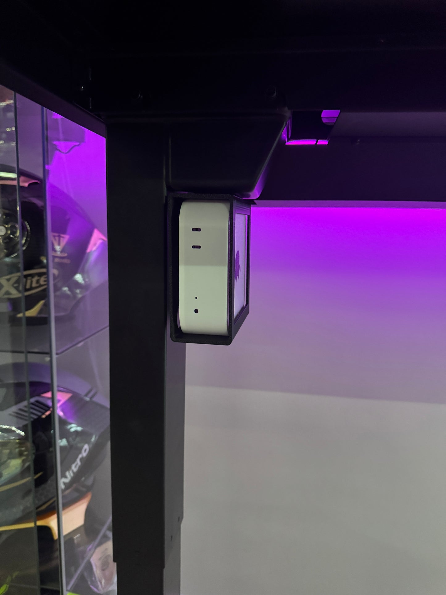 Mac Mini M4 Secretlab Magnus pro mount
