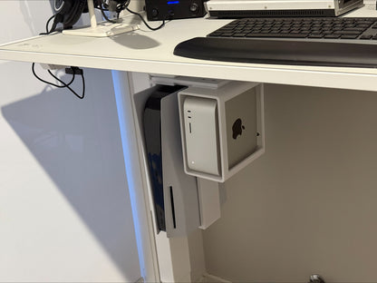 MAc Studio and PS5 Kit Secretlab Magnus pro