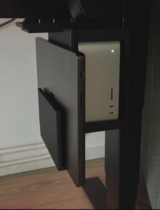 laptop plus Mac Mini m4 Secretlab Magnus pro DUAL mounting kit same side